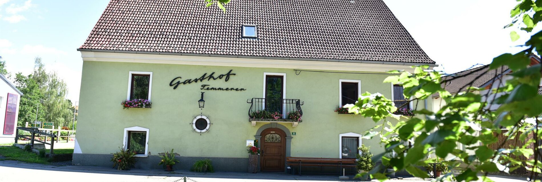GasthausTemmerer-Außenansicht-Murtal-Steiermark