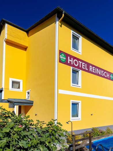 Außenansicht Hotel Reinisch | © Lipizzanerheimat | Harry Schiffer | HARRY SCHIFFER PHOTODESIGN | © Lipizzanerheimat | Harry Schiffer
