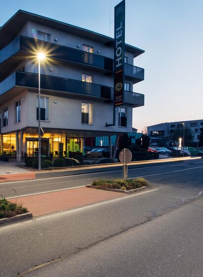 Außenansicht Harry's Home Hotel | © harryshome | danielzangerl | © harryshome