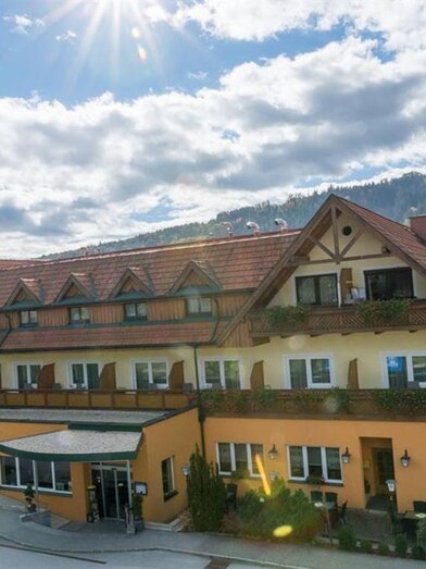 Hotel Ansicht vorne | © Hotel Angerer Hof/ Foto Maxl | Foto Maxl | © Hotel Angerer Hof/ Foto Maxl