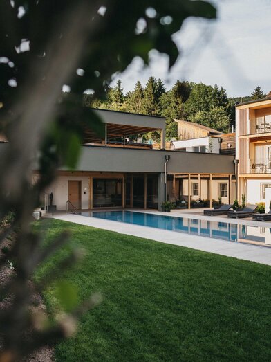 Hotel Muhr_Außenansicht Poolseite | © Hotel Muhr | © Hotel Muhr