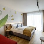 Photo of Double room, shower, toilet, balcony | © JUFA Hotel Bad Radkersburg