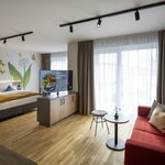 Photo of Suite, shower, toilet, balcony | © JUFA Hotel Bad Radkersburg
