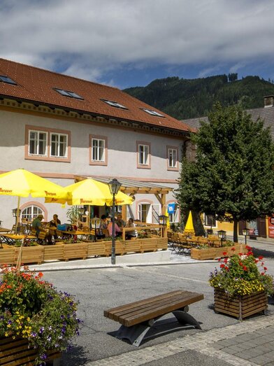 hotelansicht-jufa-hotel-murau-gastgarten-sommer-14 | © JUFA Hotels | © JUFA Hotels