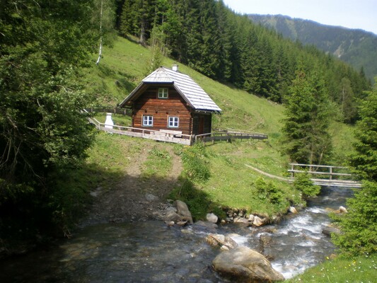 Teichhütte-Bach-Murtal-Steiermark | © Teichhütte