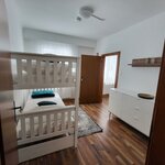 Photo of 4-bed room, shared shower/shared toilet, 1 bed room