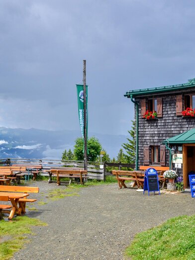 SteinplanSchutzhaus-Ansicht-Murtal-Steiermark | © Steinplan Schutzhaus | Alpenverein | © Steinplan Schutzhaus