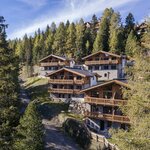 Photo of Holiday home, shower or bath, toilet, 4 or more bed rooms | © Alps Resorts