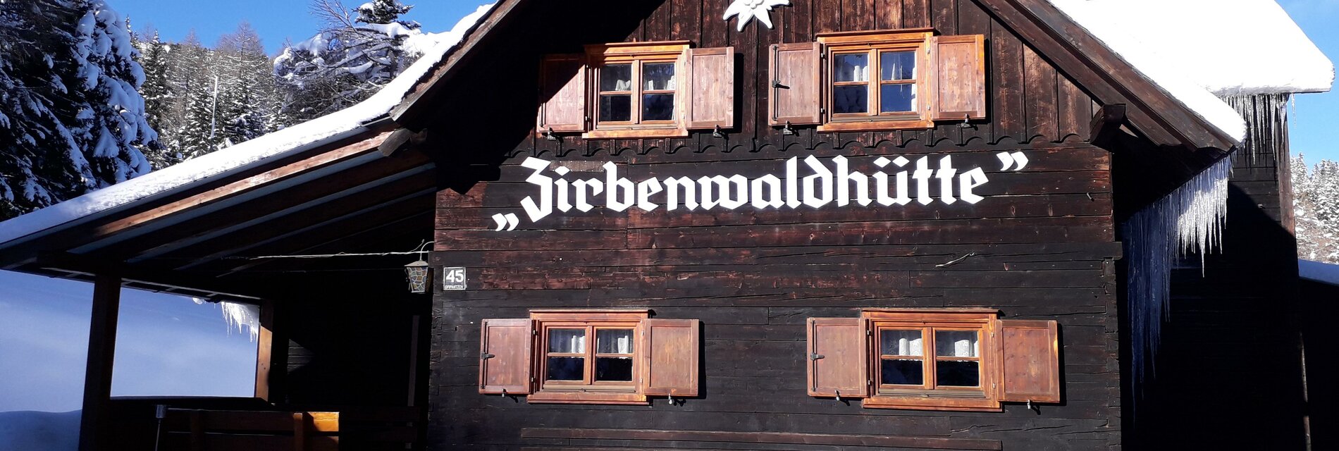 Zirbenwaldhütte-Winter-Murtal-Steiermark