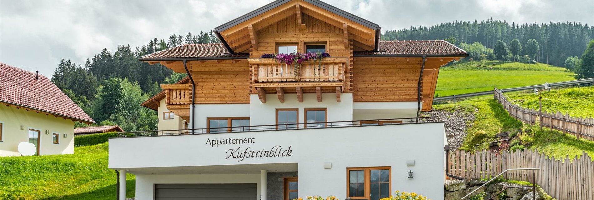 Appartement Kufsteinblick - Hausfoto Sommer