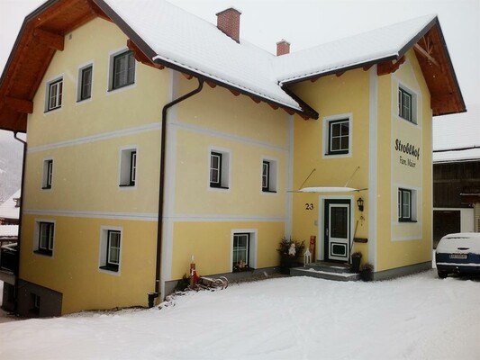 Appartement Stroblhof_Aich_Hausfoto Winter