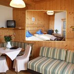 Bild von Familienzimmer mit Dusche, WC | © Bio-Hotel-Alpengasthof Koralpenblick