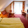 Photo of double room with shower, WC | © Camping Steinmann