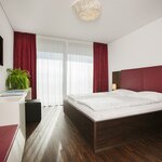 Bild von Doppelzimmer, Dusche und Bad, WC | © Tauroa GmbH
