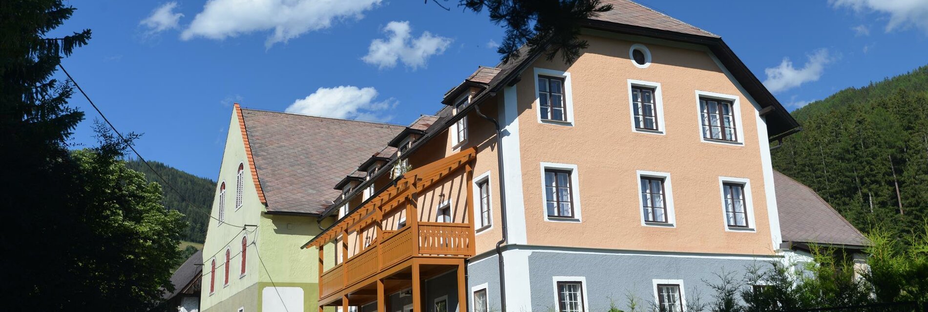 Pirkerhof-Außenansicht-Murtal-Steiermark