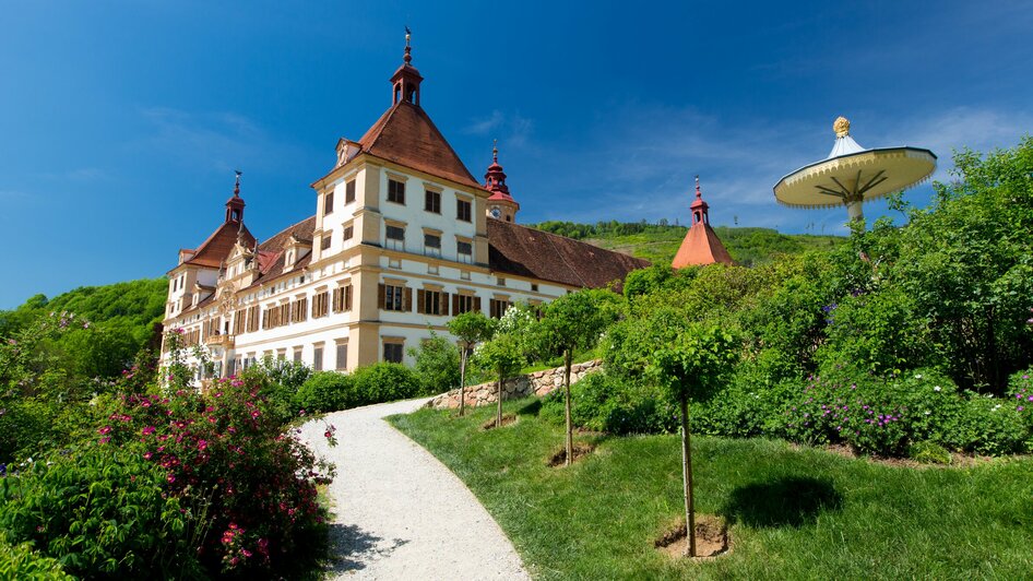 Grazer Schloss Eggenberg bei schönem Wetter | © Graz Tourismus - Harry Schiffer