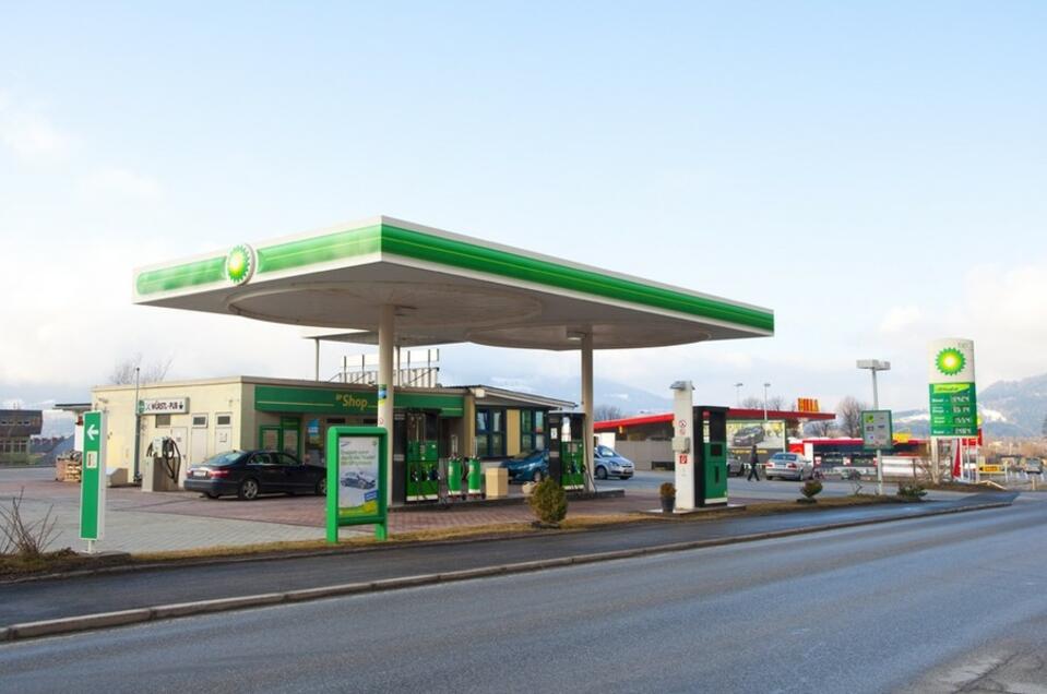 BP Petrol station - Impression #1