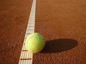 Tennis - Symbolfoto | © Hans Dietmann (Pixabay)