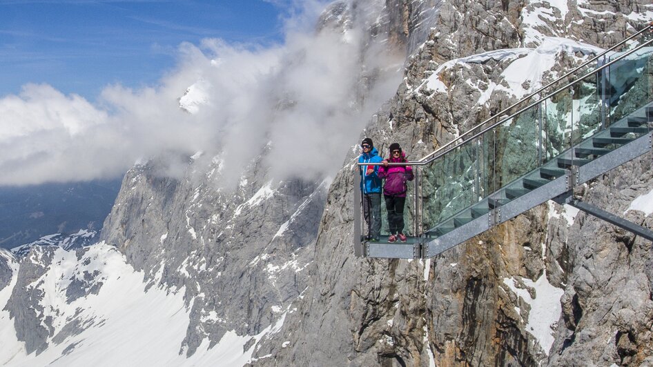 Stairway to Nothingness at Dachstein mountain | © Johannes Absenger